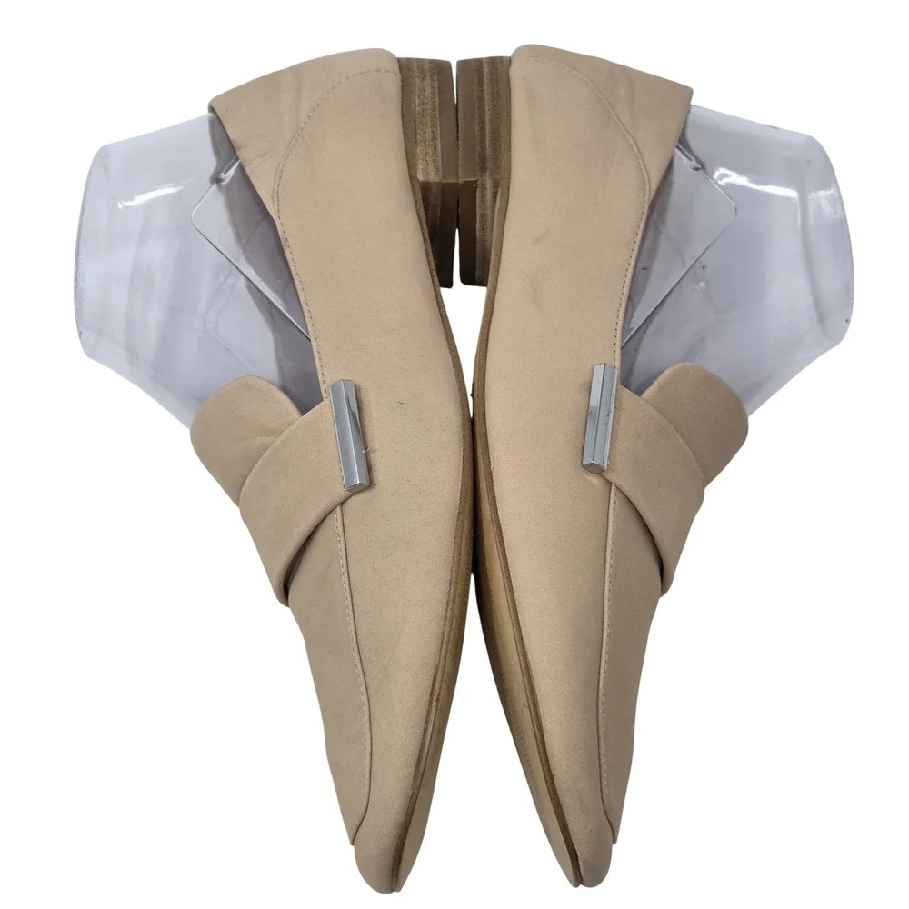 Gianni Bini Womens Tan Beige Leather Square Toe Loafer Flats Size 8M Accents